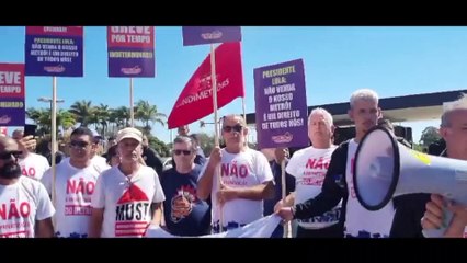 Greve do metrô completou uma semana