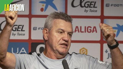 Javier Aguirre critica a LaLiga por cámaras en los vestidores: "parece que es la Kings League"