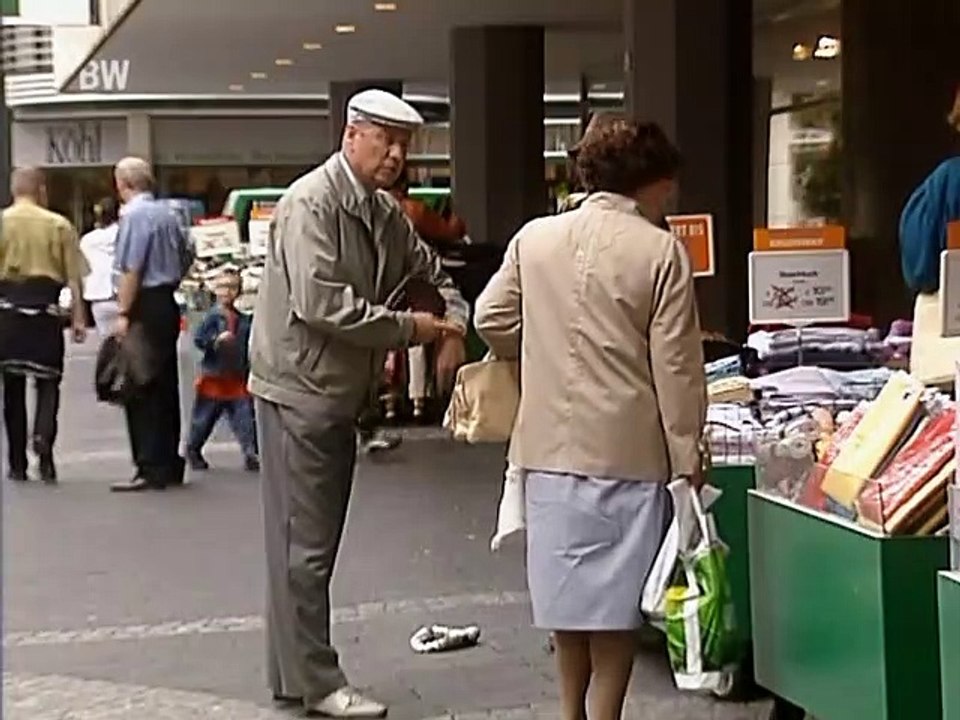 Familie Heinz Becker S06E05-Hallo!