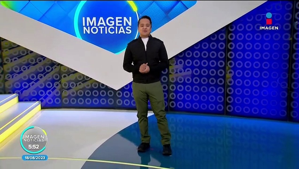 Eva Longoria celebra el centenario del Necaxa con un pastelito