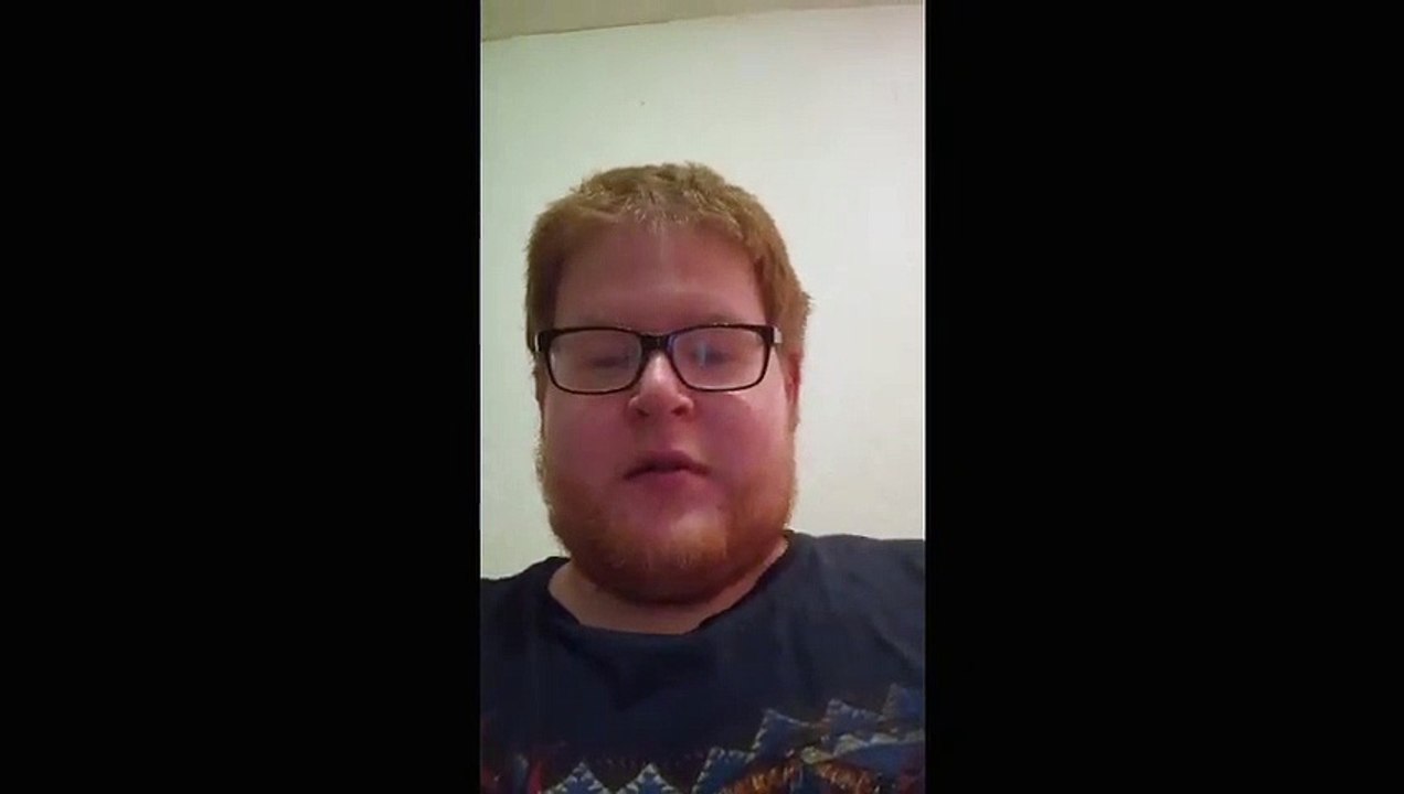 Lukas Heil testet live legales 1D-LSD  und bekommt dauer Lachflash - part 2