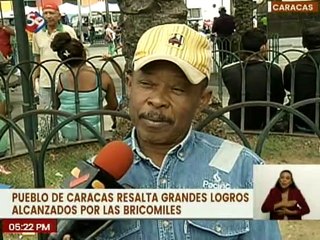 Caraqueños resaltan los logros alcanzados por las Bricomiles para recuperar espacios de educación