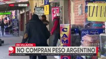 Librecambistas restringen la compra del peso argentino ante el desplome e incertidumbre