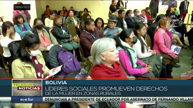 En Bolivia líderes sociales promueven derechos de las mujeres en las zonas rurales