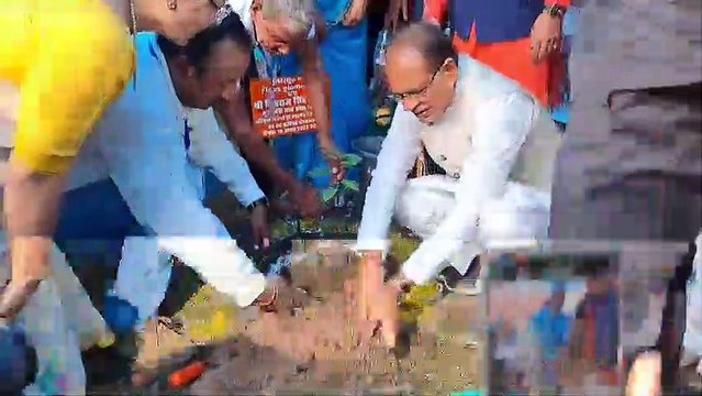 जबलपुर पहुंचे सीएम शिवराज सिंह, प्रतिमा अनावरण के साथ संगोष्ठी को किया सम्बोधित