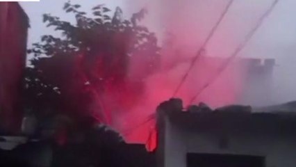 सोनभद्र: आग़ से खाक हुआ लाखों का माल, देखें वीडियो में खौफ़नाक मंजर