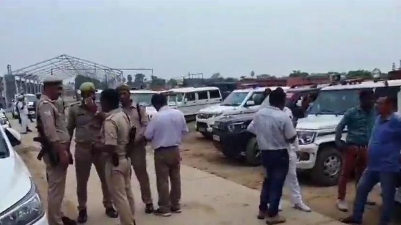 अलीगढ़: सीएम और गृहमंत्री के आगमन पर सुरक्षा व्यवस्था के कड़े इंतजाम, एसएसपी ने दी जानकारी