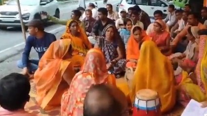 उमरिया: सहकारिता समिति संघ ने की खिलाफत,शुरू की अनिश्चितकालीन हड़ताल