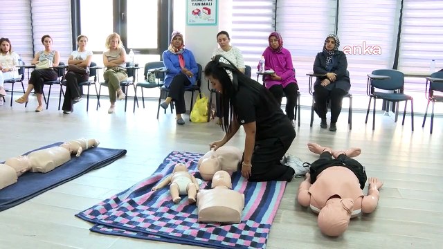 La municipalité métropolitaine d'Ankara a dispensé une formation aux premiers secours au personnel des centres d'activités pour enfants