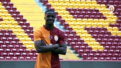 Galatasaraylılar ondan gelecek haberi bekliyordu! Zaha, Trabzonspor maçında oynayacak mı?