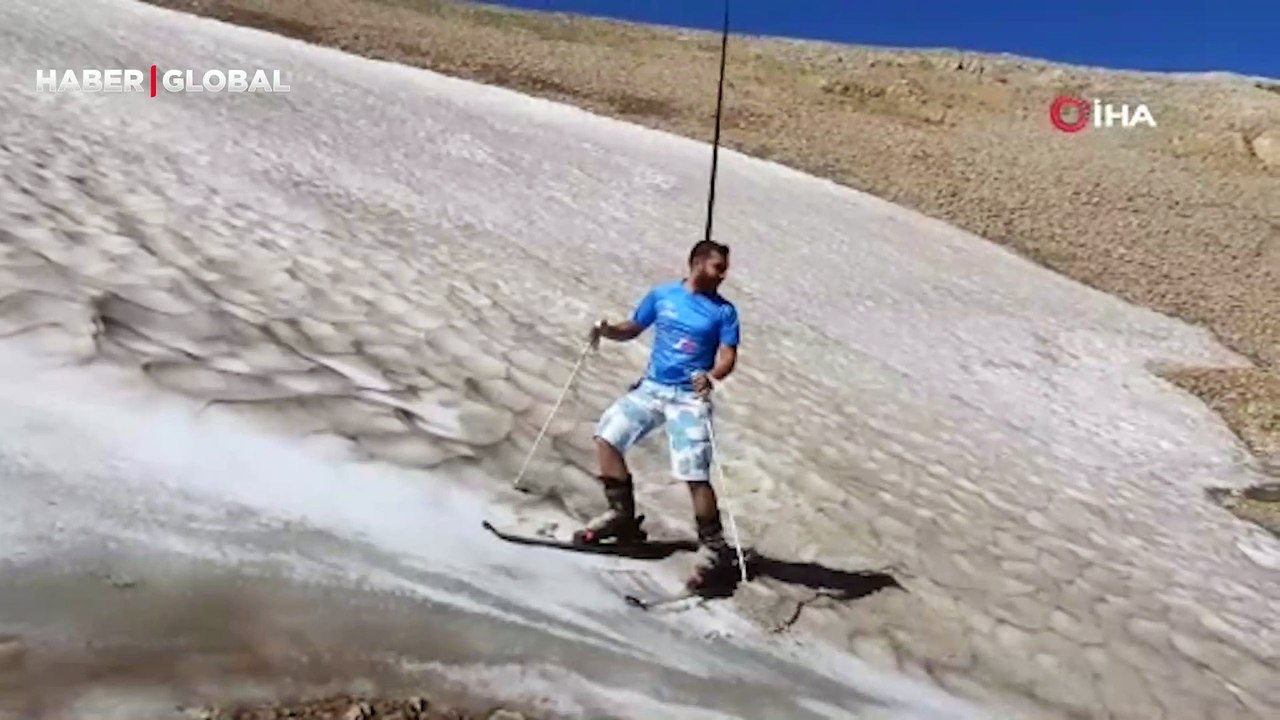 Ağustos ayında karda kayak