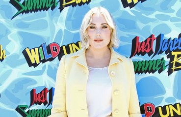 Hayley Hasselhoff faced 'crippling anxiety' over school bullies