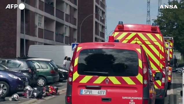 Francia, tre morti e diversi feriti in un incendio vicino a Parigi