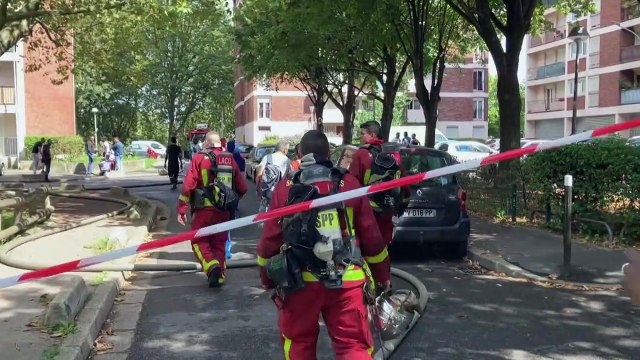 Près de Paris, trois morts et plusieurs blessés dans l'incendie d'un immeuble