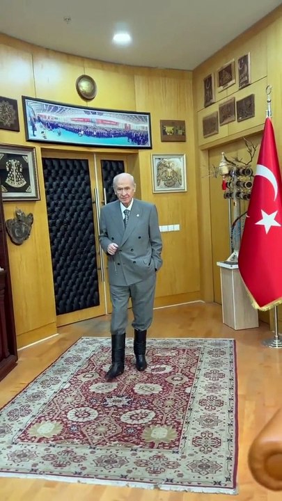 MHP'den çizmeli Bahçeli videosuyla 'Kıbrıs' mesajı