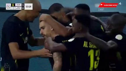 ملخص مباراة الاتحاد والطائي2-0 اهداف بنزيما