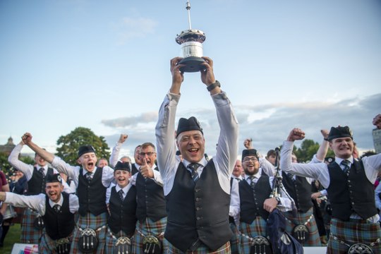Peoples Ford Boghall and Bathgate Caledonia Pipe Band Crownd Champions at The World Pipe Band Championships 2023