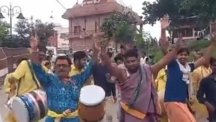 उज्जैन: अयोध्या में लगने वाले शिवलिंग का महाकालेश्वर में हुआ महाअभिषेक