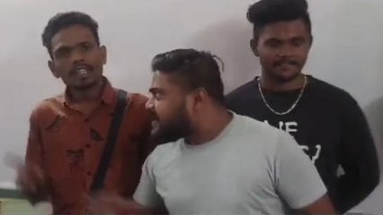 खरगोन: पीजी कॉलेज में योगा क्लास में नहीं पहुंचे प्रोफेसर, NSUI ने किया हंगामा