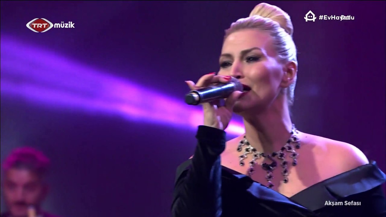 Seda Gökkadar / Seni seviyorum seni istiyorum