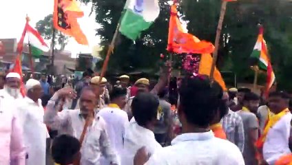 देखें वीडियो : जयपुर में साम्प्रदायिक सौहार्द, कावड़ यात्रा पर फूल बरसाए