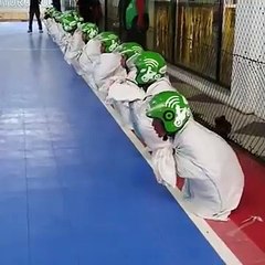 Keseruan lomba balap karung gojek, The excitement of the gojek sack race