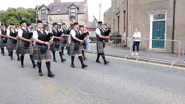 Ellon Pedal Car Race - Ellon Pipe Band