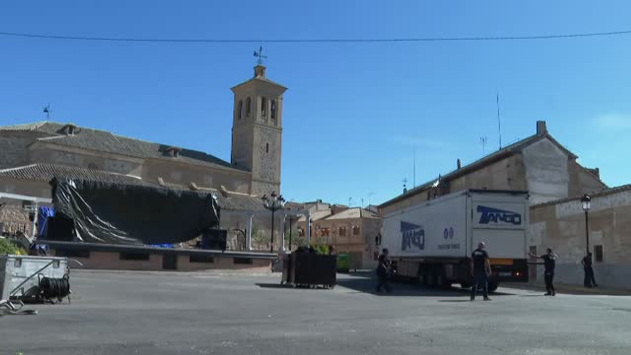 Orquestas populares: 30.000 kilómetros de carretera y música cada verano