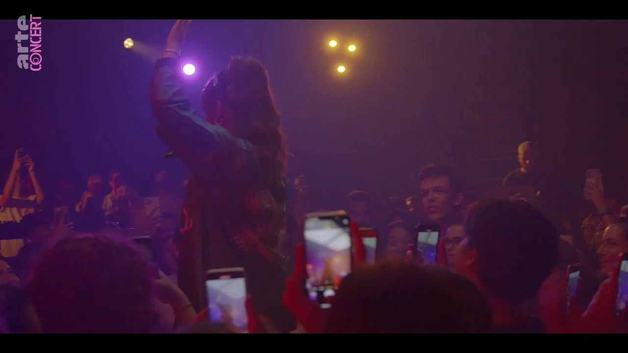 CHILLA - Dans le Club