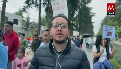 En Toluca, se manifiestan en contra de libros de texto gratuitos