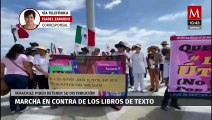 Marchan en Veracruz contra distribución de libros de texto gratuitos