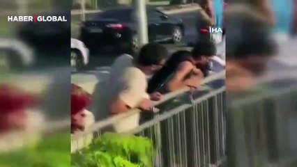 Küçükçekmece'de kaza: Otomobil dereye uçtu, 3 kişi yaralandı