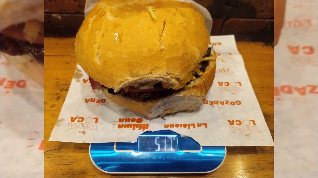 Sangucheria Miguelon EXPERIENCIA DE HAMBURGUESA DE MEDIO KILO CARNE CON LOMO AHUMADO
