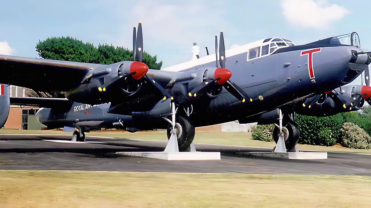 Avro 696 Shackleton - aircraft - HD