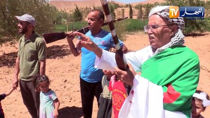 البيض: جيلالي.. مجاهد يستذكر أيام الثورة رفقة أحفاده في ذكرى يوم المجاهد