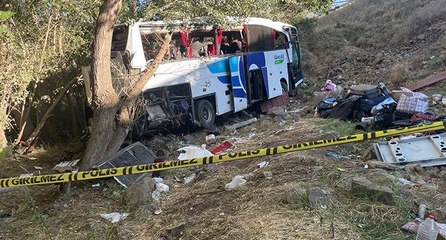 Yozgat’ta yolcu otobüsü şarampole uçtu! Ölü ve yaralılar var