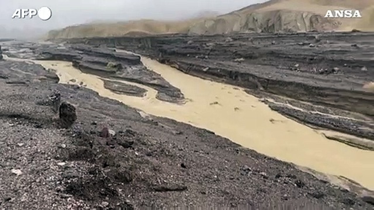 Inondazioni in California, chiuso il parco della Death Valley