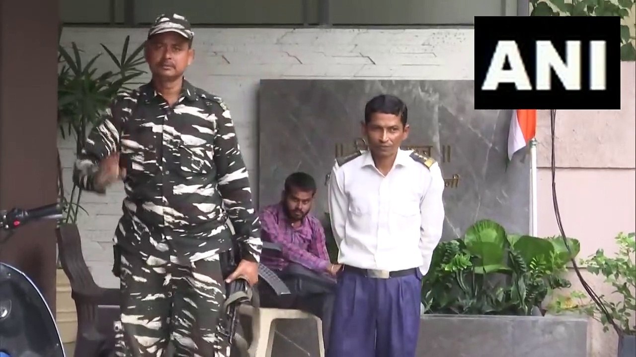 ईडी का रायपुर दुर्ग और भिलाई में 8 ठिकानों पर छ...