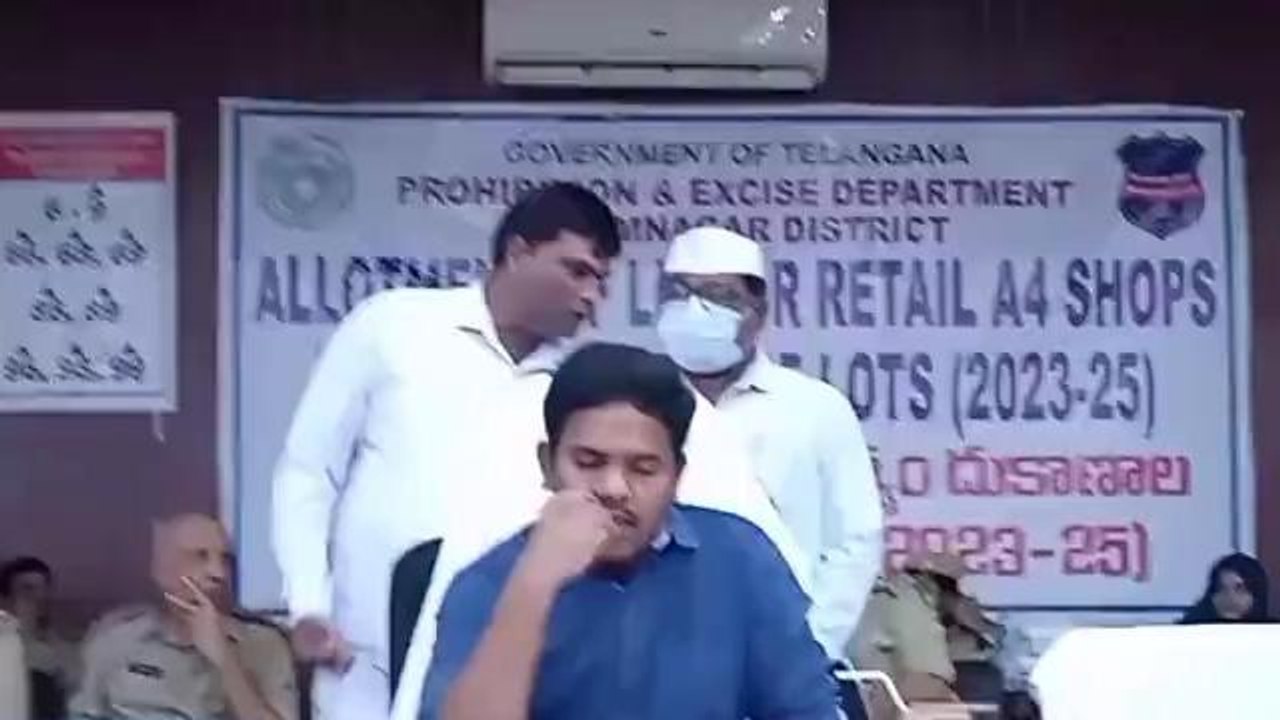 కరీంనగర్: వైన్ షాప్స్ లక్కీ డ్రా ప్రారంభం.. భారీగా తరలివచ్చిన ప్రజలు