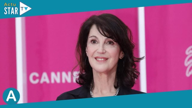 Zabou Breitman bientôt grand mère Elle dévoile des photos de sa fille Anna Chalon très enceinte, l