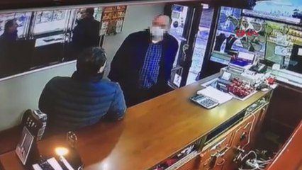 4 kişiyi 15,5 milyon lira dolandırdı