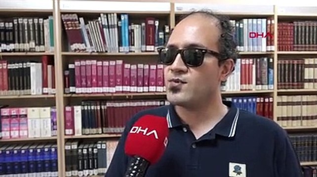 Görme engelli kütüphane sorumlusu, 13 yılda 35 bin kitabı dijitale aktardı