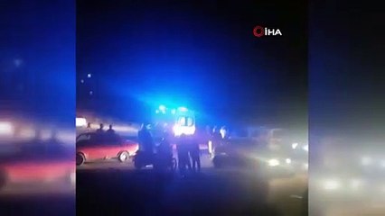 Parkta iki grup arasında bıçaklı kavga: 3 yaralı