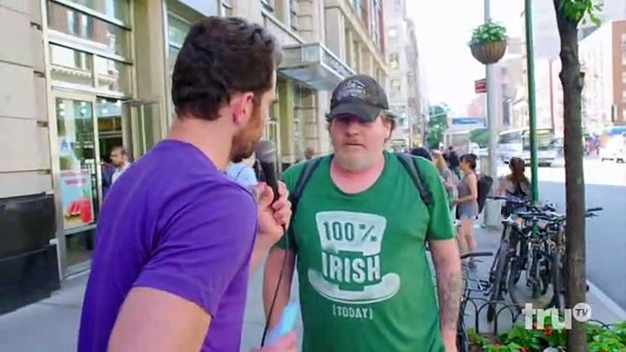 Billy On The Street - S05E04 - Miracle on 34th Streep with Andy Samberg!