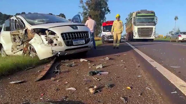 Grave colisão de trânsito deixa vítimas feridas na BR-369
