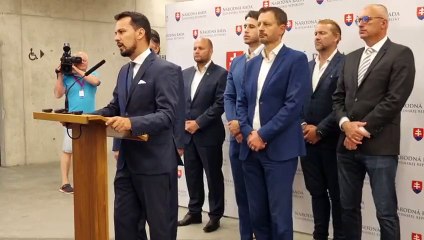 Naživo z parlamentu po prvom neotvorení mimoriadnej schôdzi