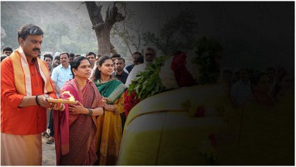 కోట్ల రూపాయిల Cheating Case లో Gali Janardan Reddy Family.. కేసు నమోదు,విచారణ.. | Telugu OneIndia
