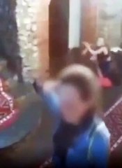 Meloni paga jantar de "idiotas" que abandonaram restaurante sem pagar