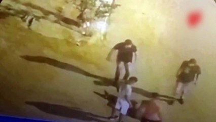 Homem furta bateria de carro e é espanc*do por grupo