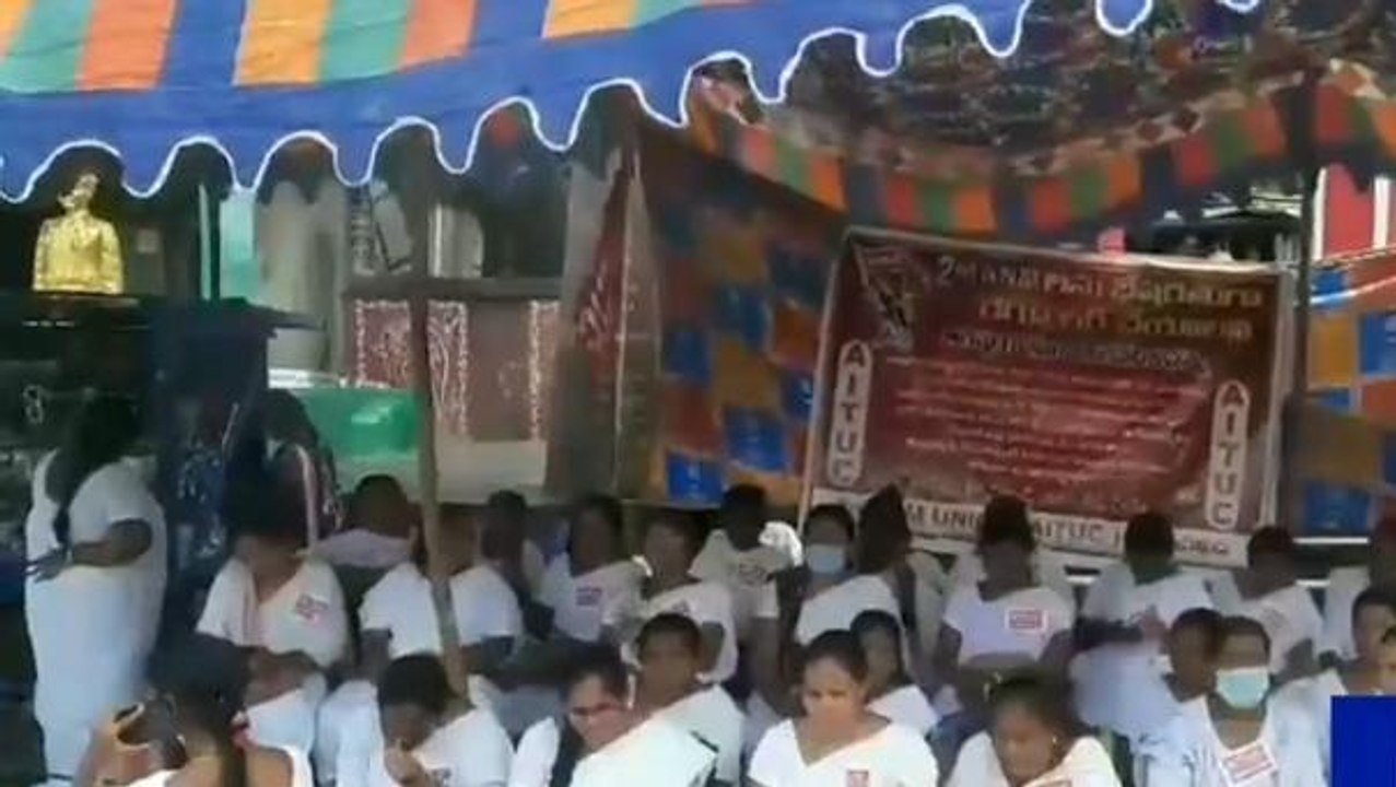 భద్రాచలం: జిల్లాలో కొనసాగుతున్న ఏఎన్ఎంల పోరాటం